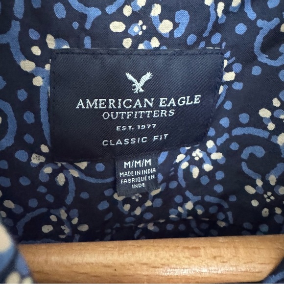 American Eagle Outfitters mens blue floral pattern long sleeve Size Medium - Picture 3 of 5